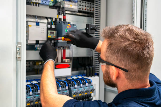 Best Affordable Emergency Electrician  in Northview, MI